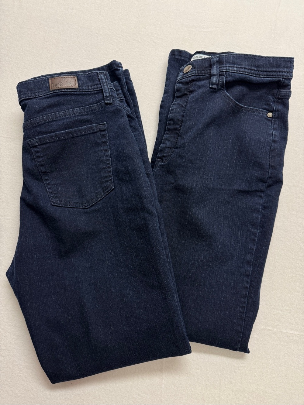 Lee Classic Fit At The Waist Dark Indigo Jeans 2 pairs